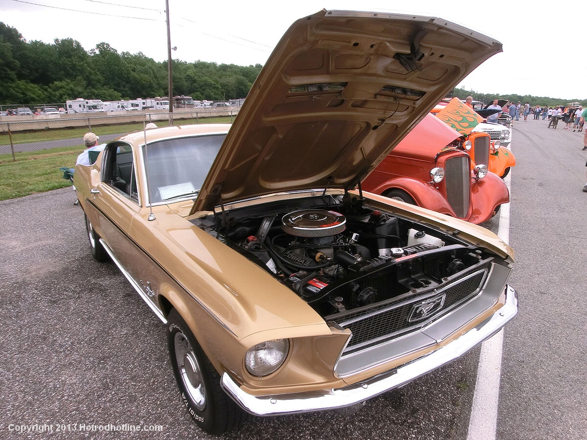 5th Annual Mid-Atlantic Car Show and Nostalgia Drags | Hotrod Hotline